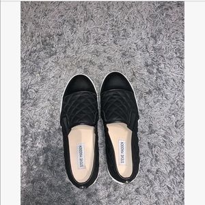 Patent leather shoes